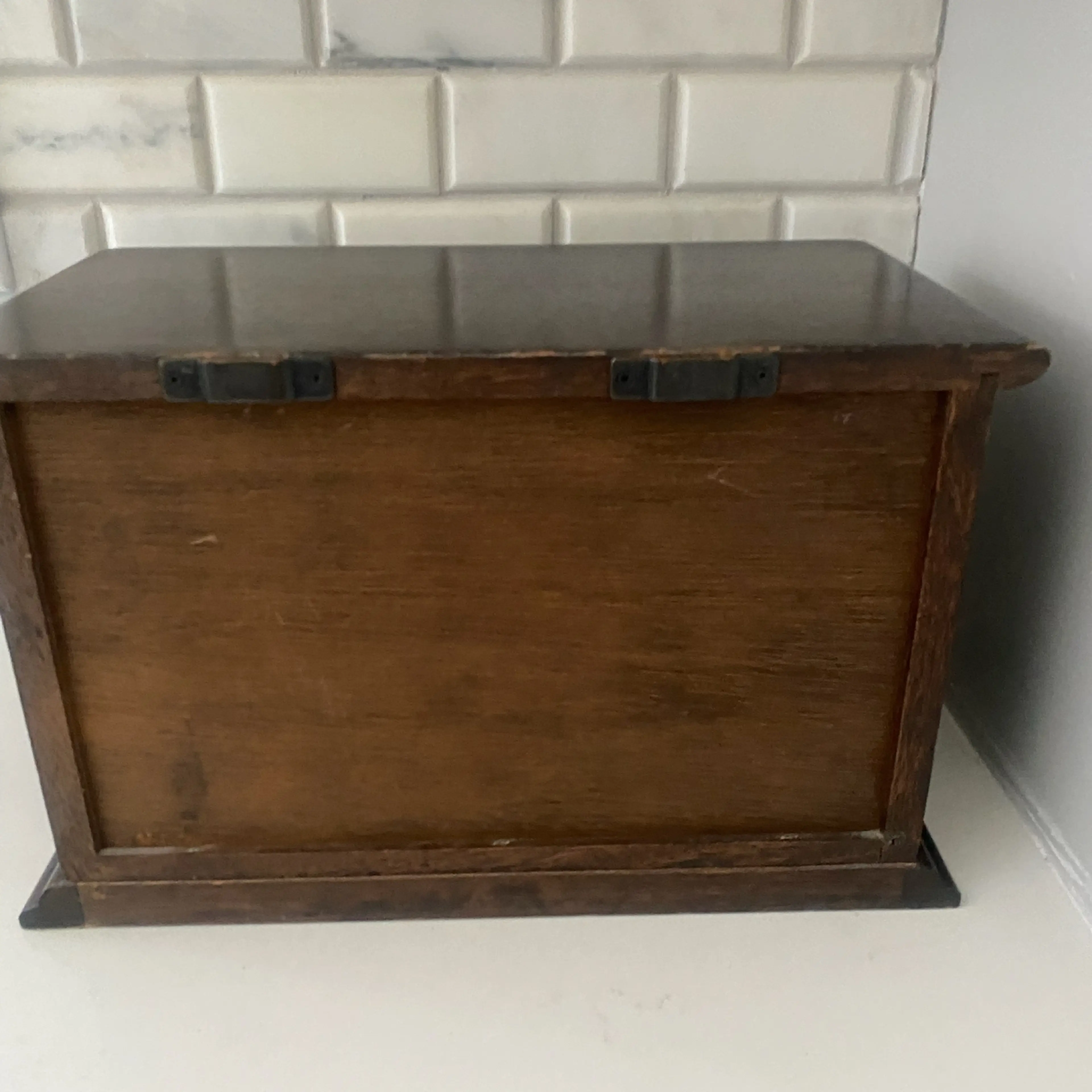 Image 3 of 4