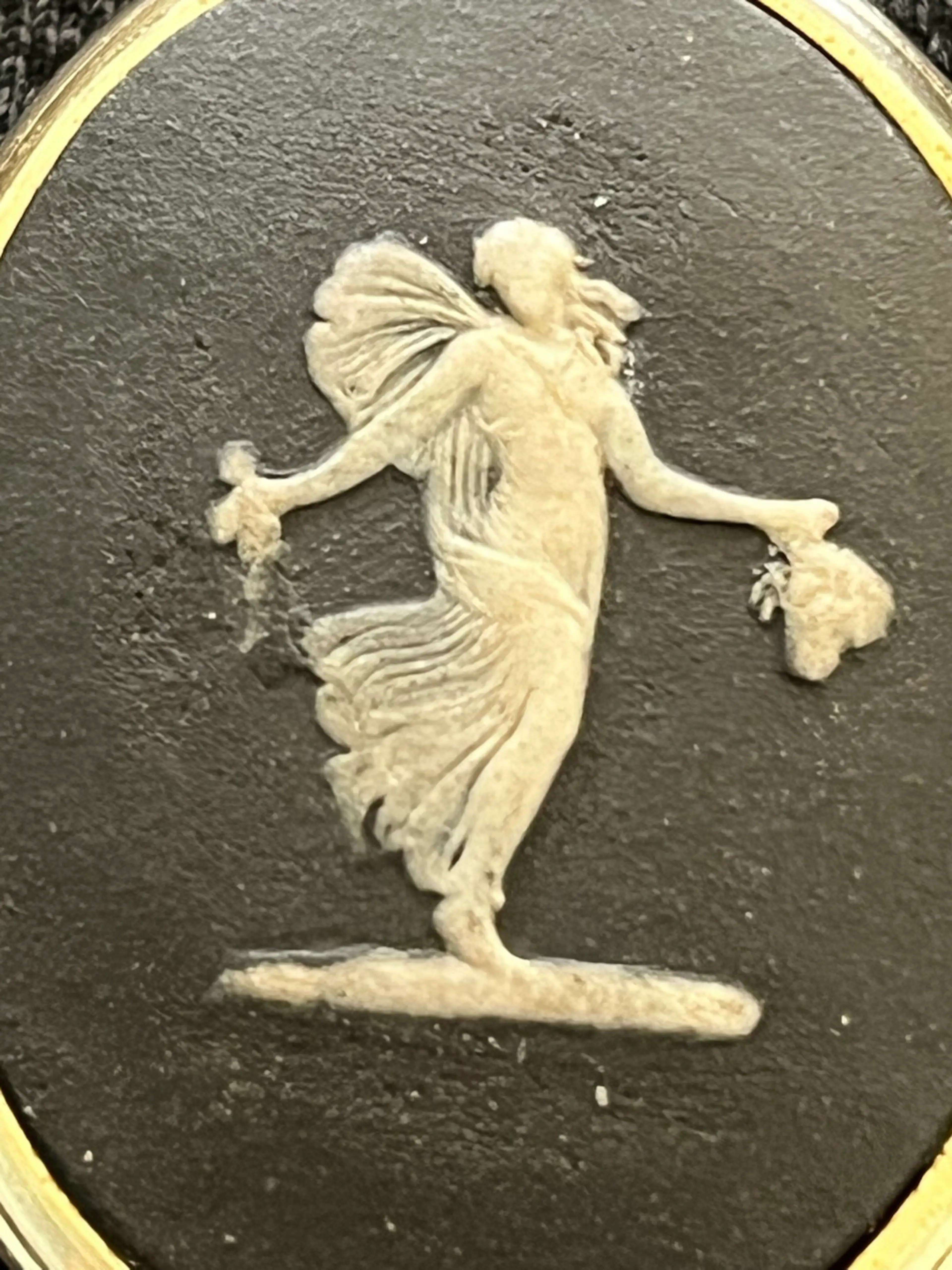 Image 2 of 7