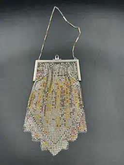 1920s Vintage Whiting & Davis Mesh Link Handbag, Art Deco Flapper Beaded Clasp Link Chain