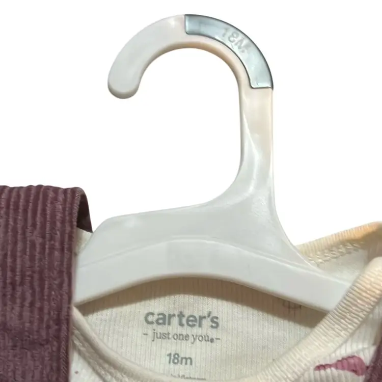 NWT Girls Carter 18mth, 2 Piece