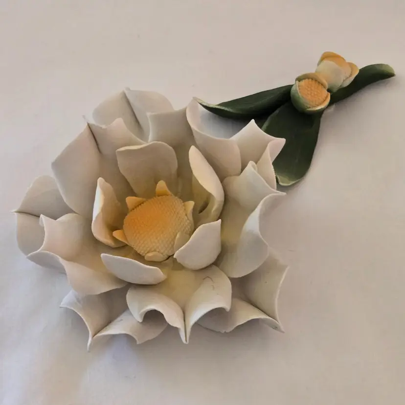 Capodimonte Porcelain Magnolia Gardenia Flower made in Italy MCM 7" Long Vintage