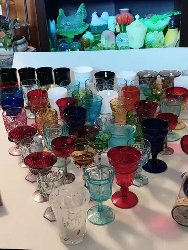 Vintage Wine Glass Pop-Up Show!!