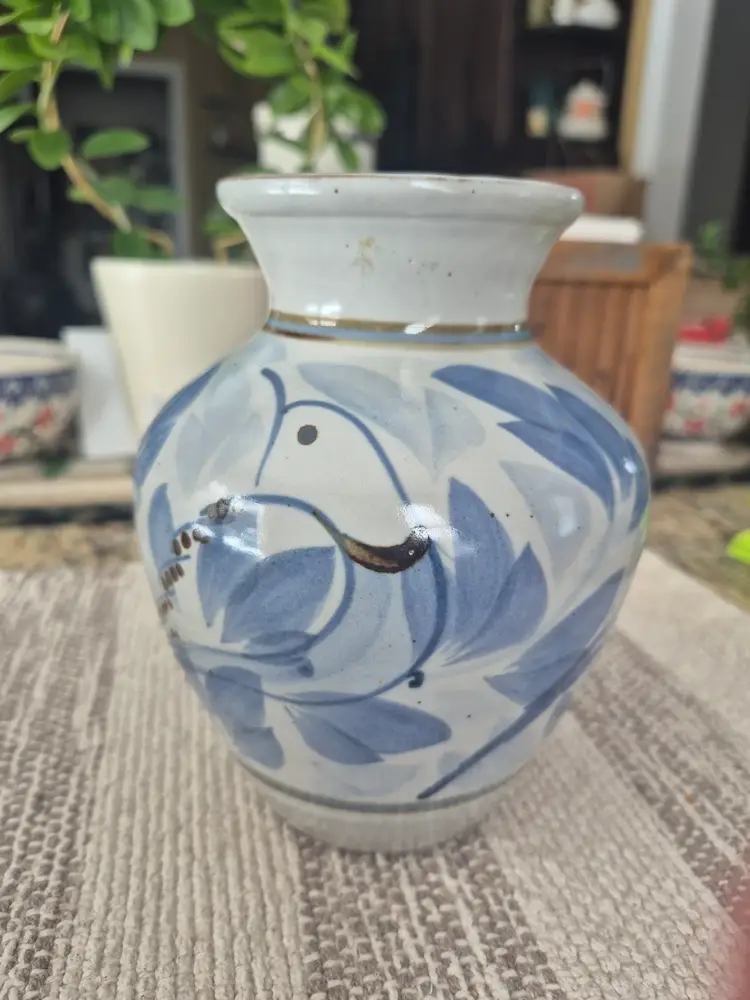 Vtg  Simon Pearce signed studio pottery