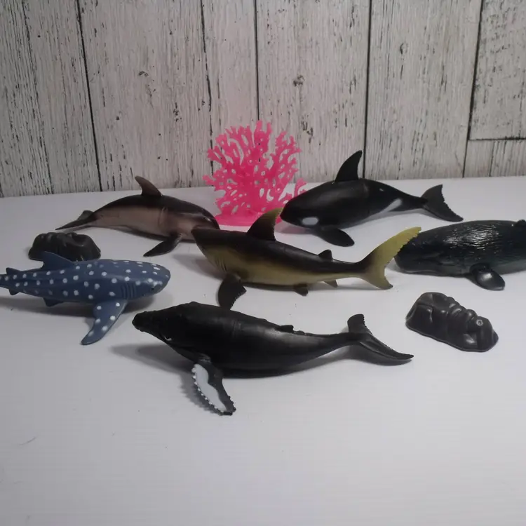 Sea Creatures Animals Lot Of 9 Shark Whale Dolphin Accessories Plastic Toy