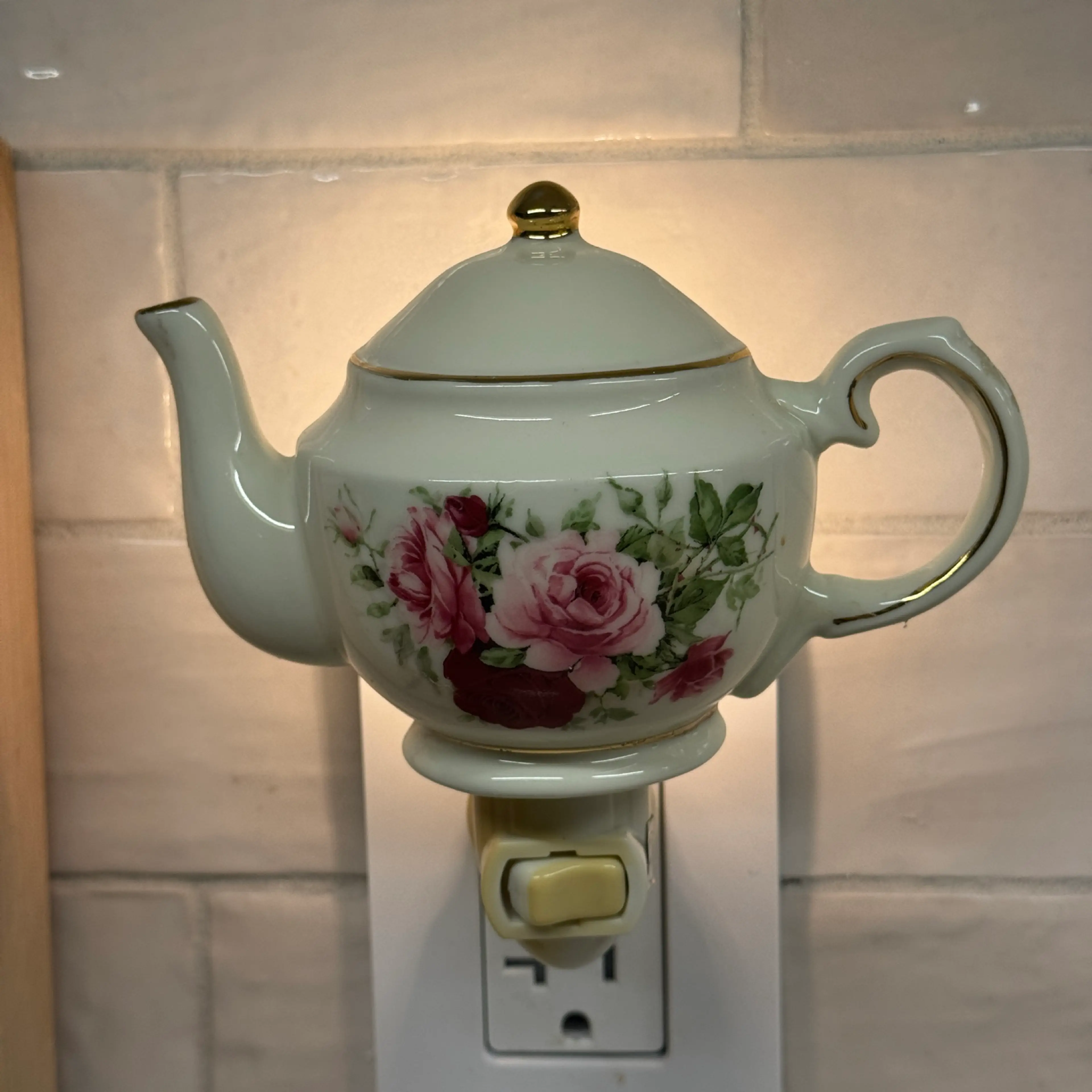 Image 1 of 8