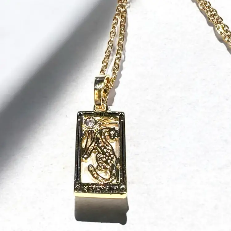 Vintage Styled Gold Tarot Necklace Sign For Strength