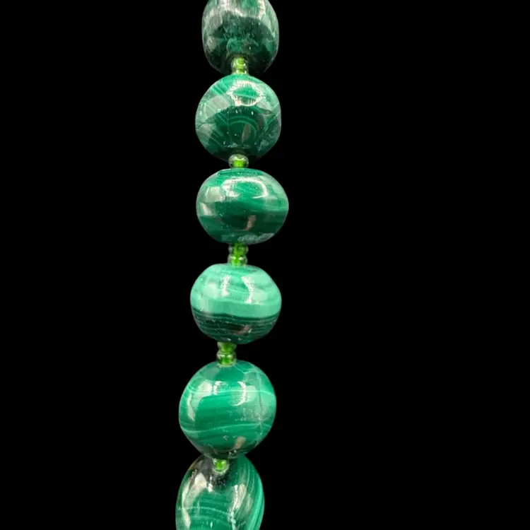 Vintage malachite beaded necklace with graduated round beads