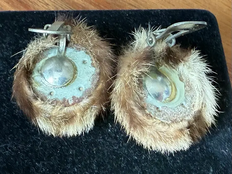 Vintage Fur Mink Clip On Earrings Funky Warm Winter Animal