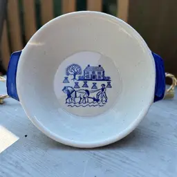 Mid-Century Metlox Poppytrail Bowl