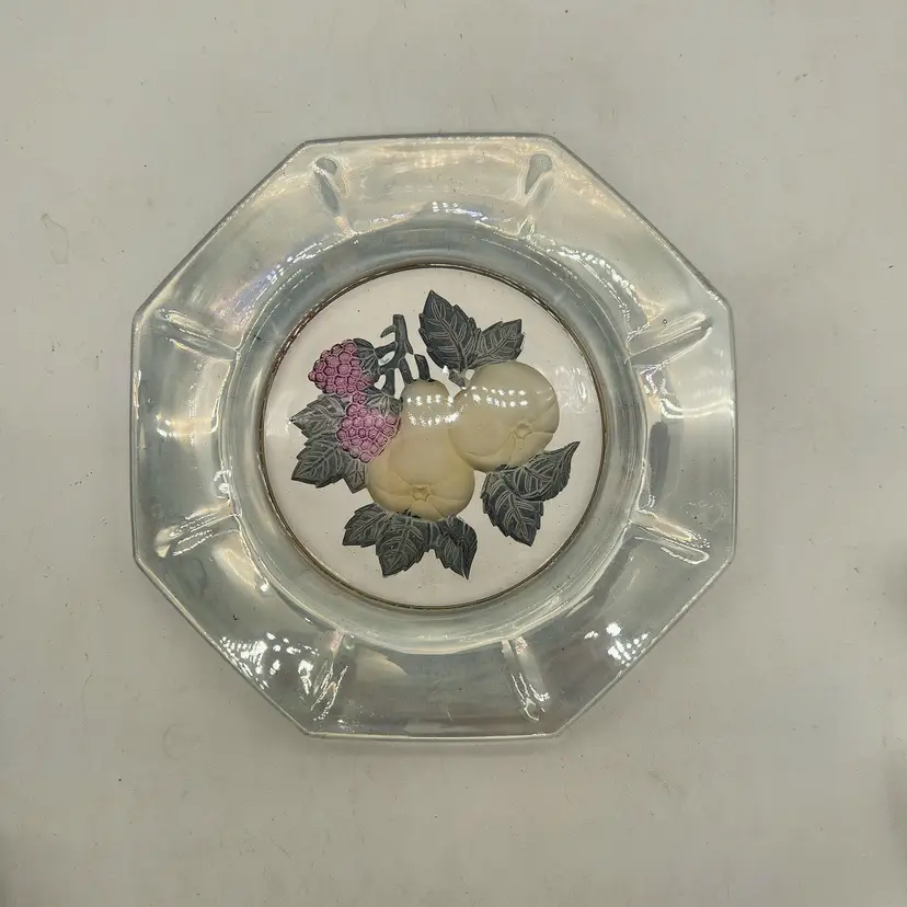 Vintage Imperial Glass Octagonal Iridescent Reversed Intaglio Fruit Glass Design
