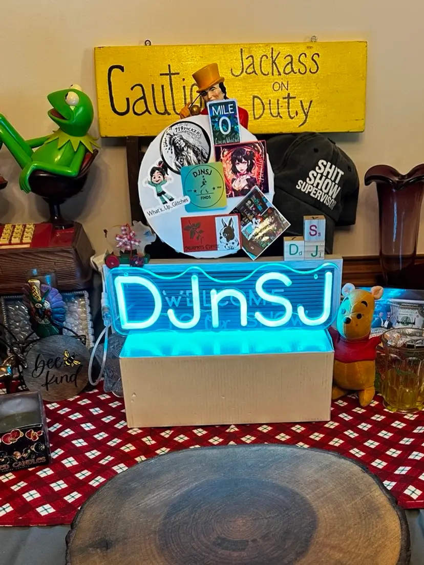 Livestream thumbnail