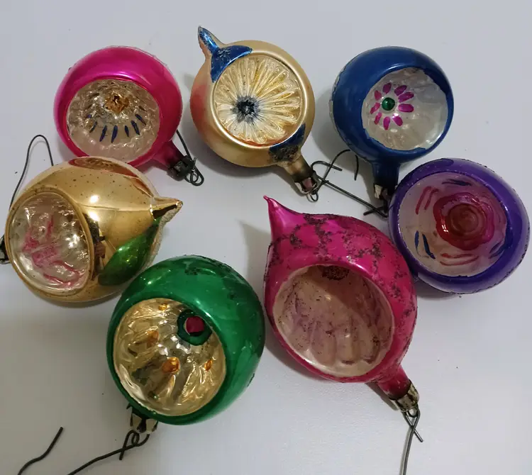 Vintage Poland 3" Mercury Indent Ornaments