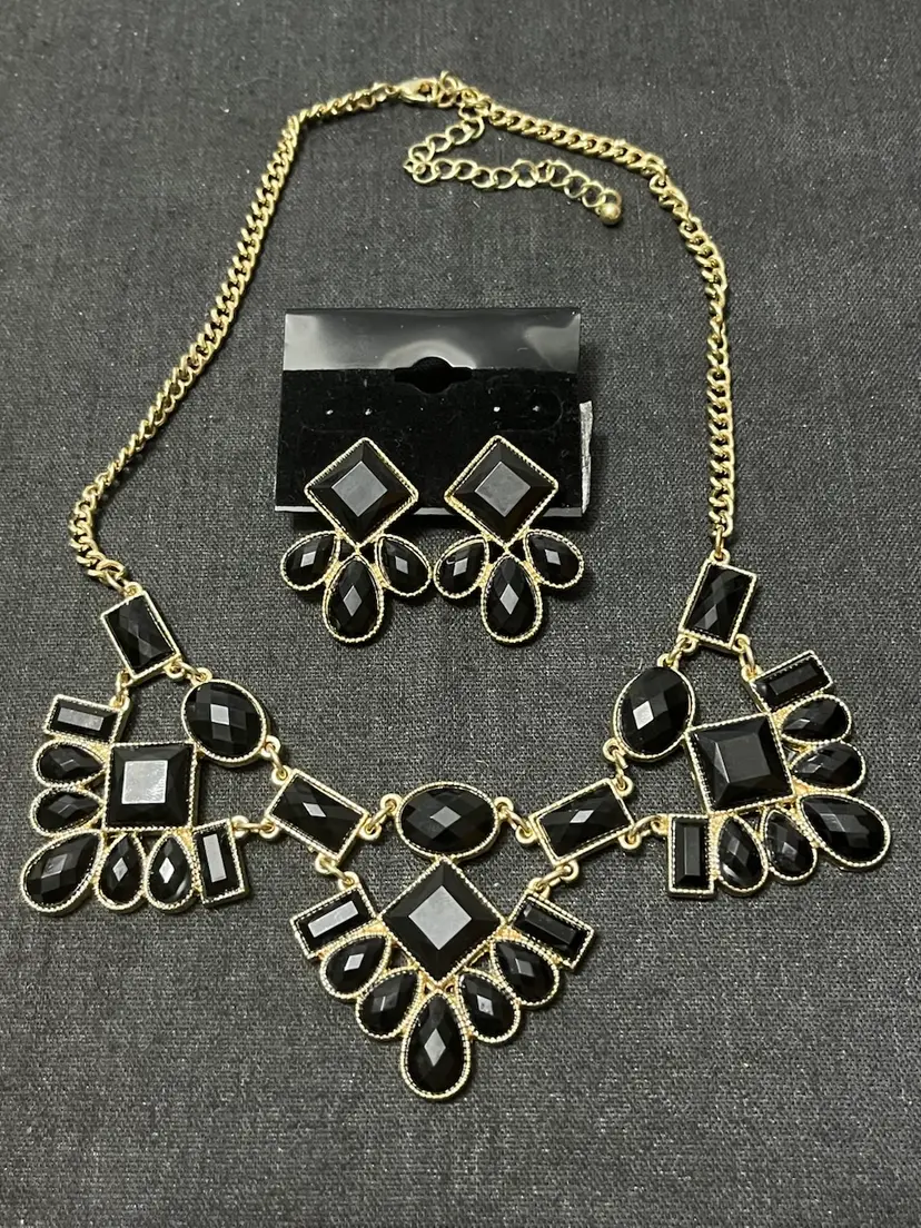 Black And Goldtone Bib Necklace Earrings Set