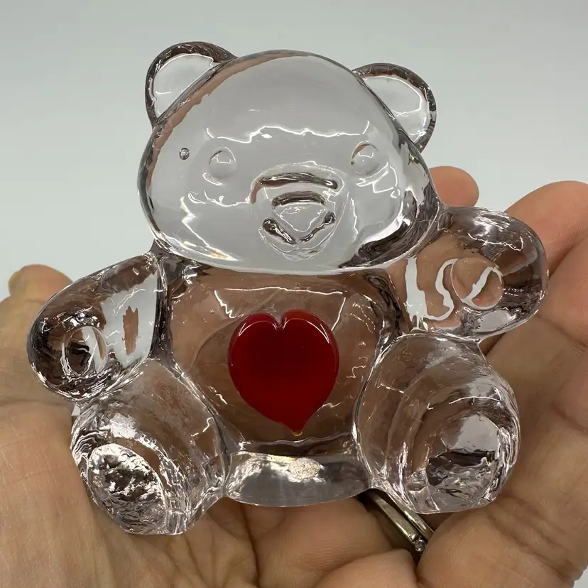 Art Glass Bear Figurine With Red Heart