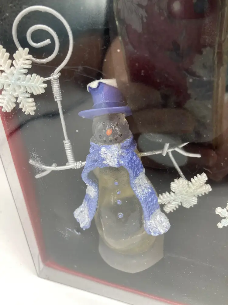 Set of 3 St. Nicholas Square snowman photo or place card holders