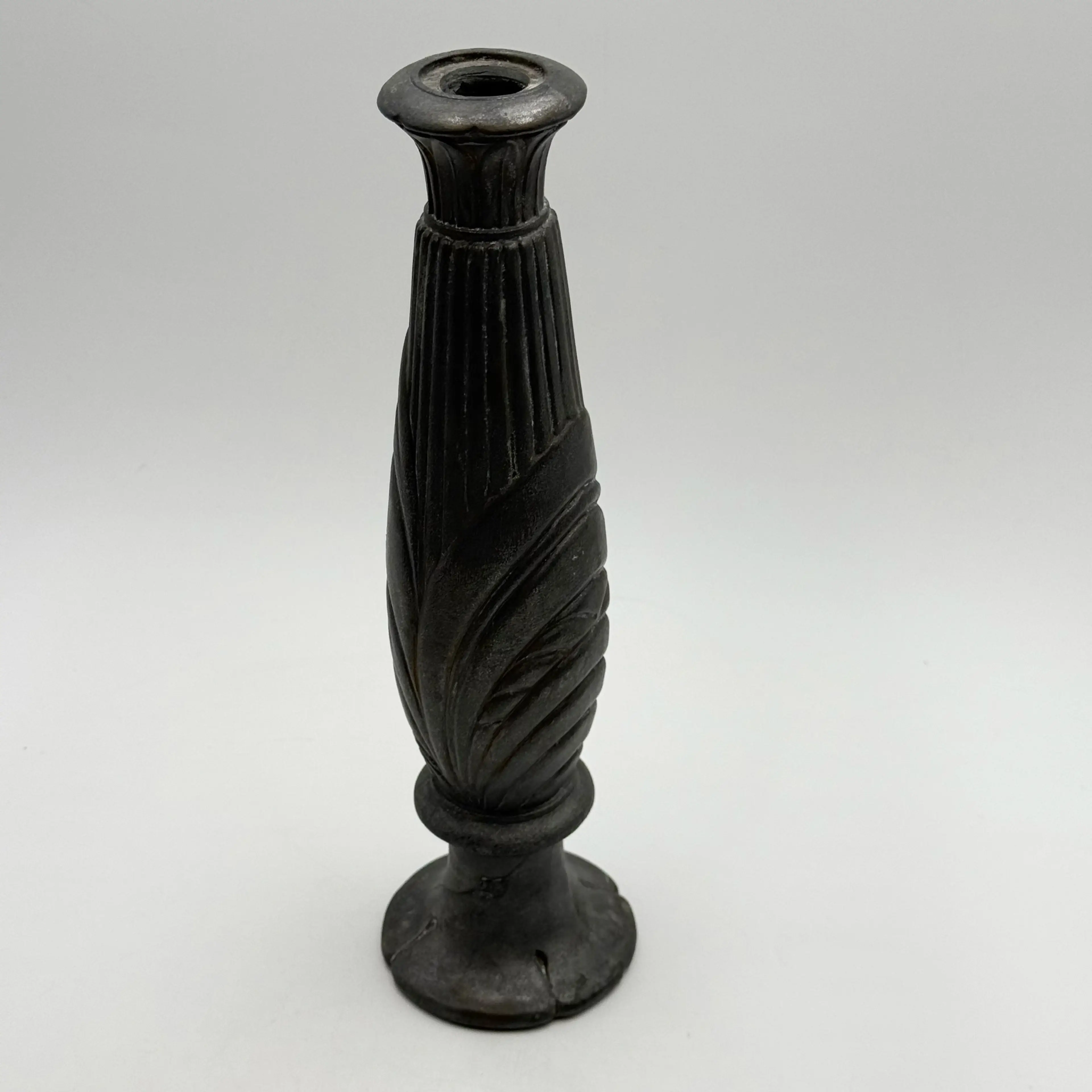 Image 2 of 16