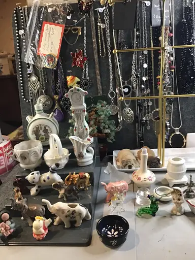 Popping on with Smalls and Later Jewelry