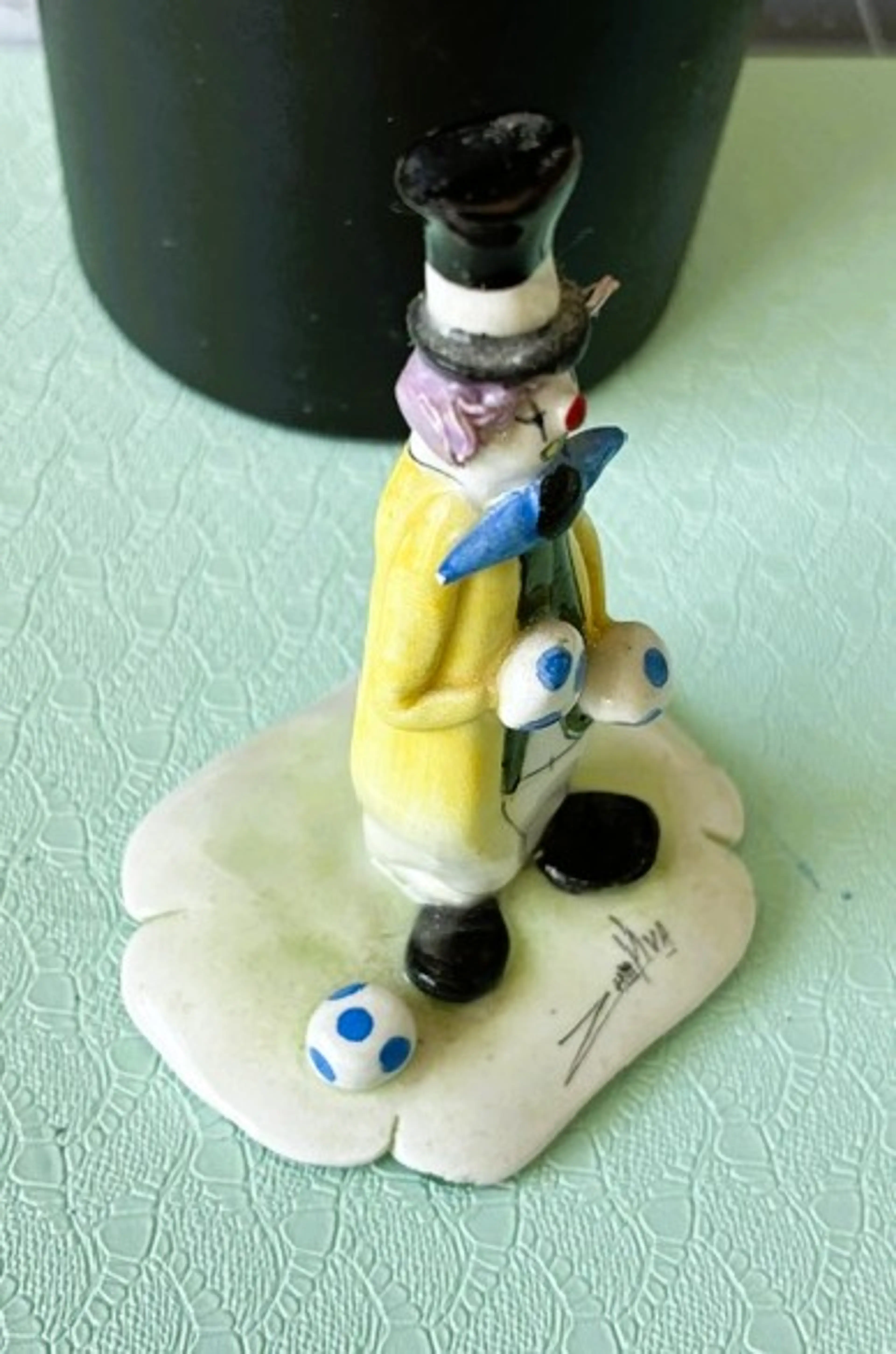 Image 1 of 4