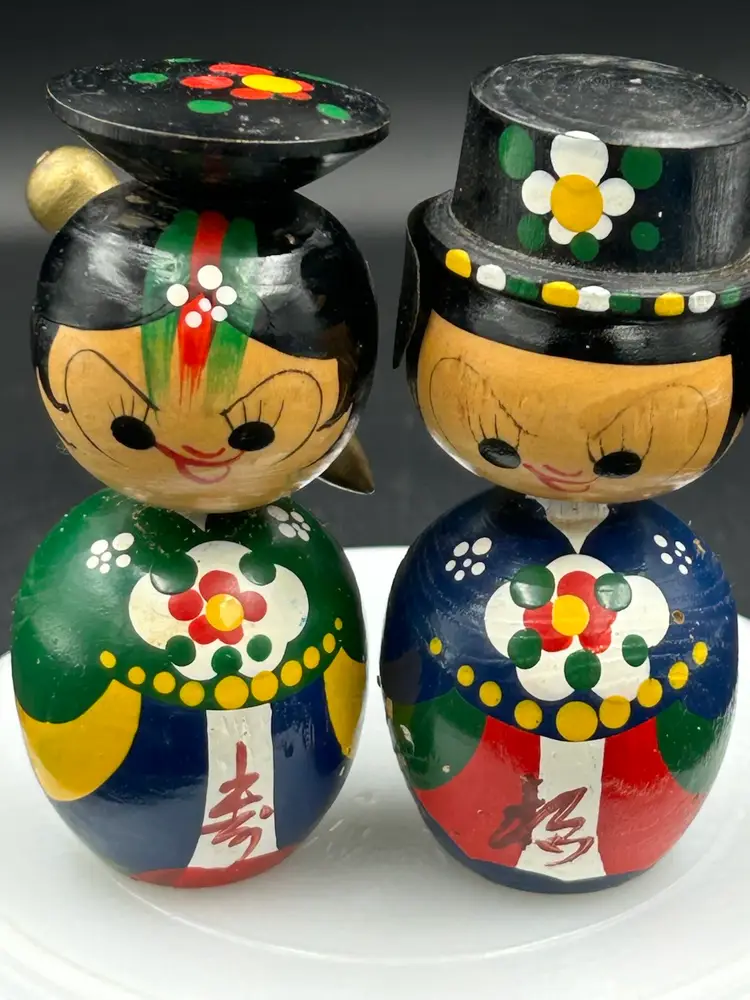 Vintage Korean Wooden Wedding, Kokeshi Doll Bride And Groom, Bobble Head Figurines Hand Painted