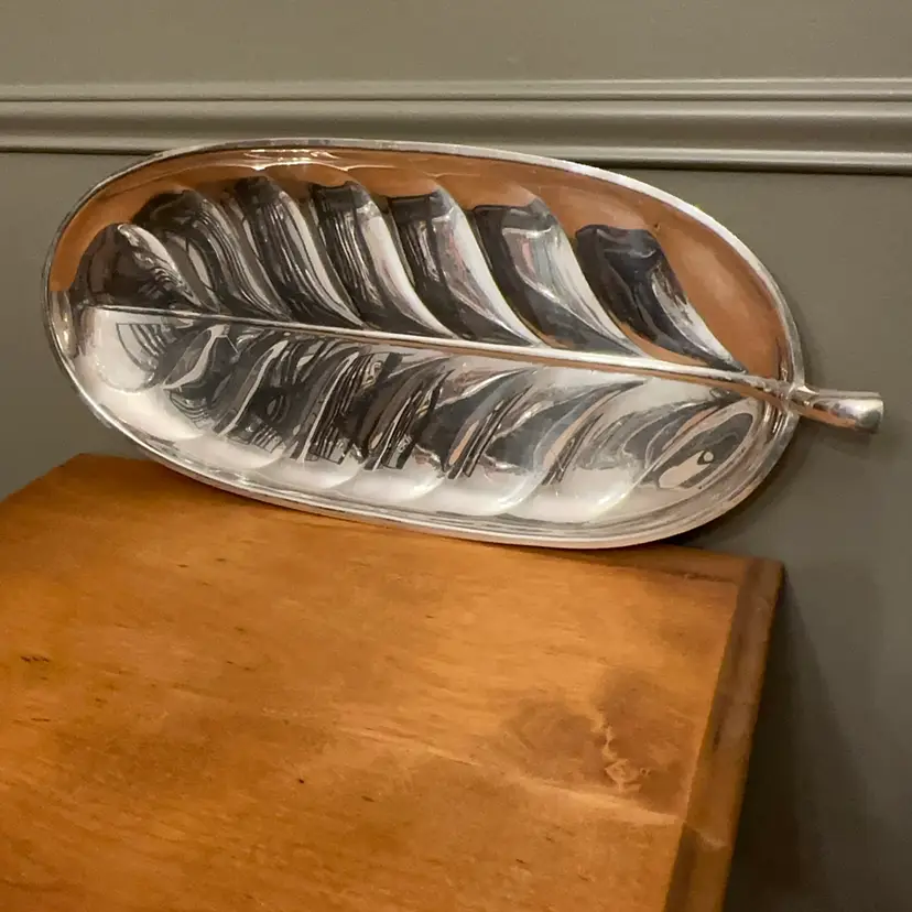 International Silver Company Leaf Serving Platter