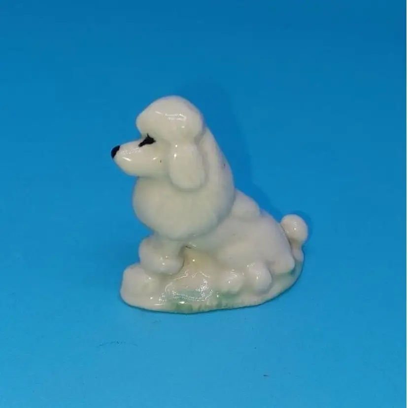 Wade of England Porcelain Poodle Mini Figurine by Red Rose Tea