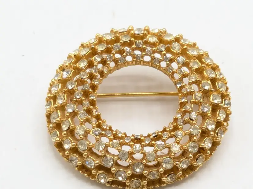 Vintage Gold Tone Circular Brooch Pin with Clear Rhinestones