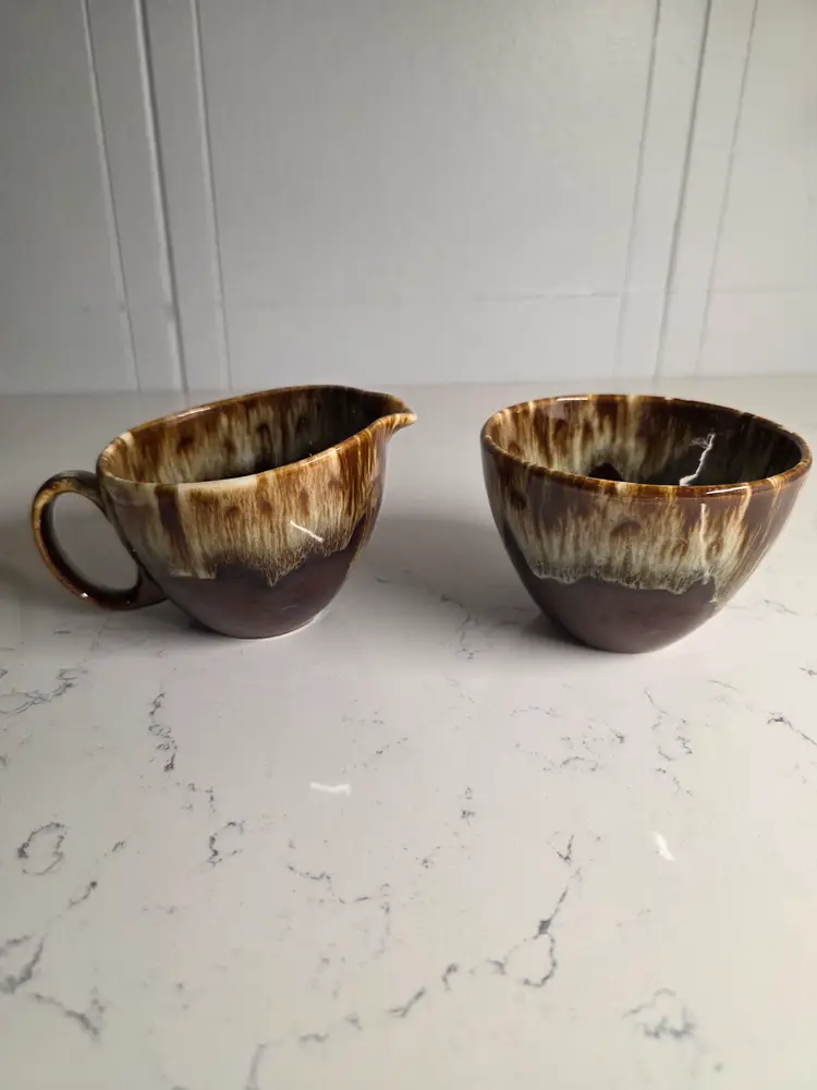 Vintage Brown Drip Pottery Creamer and Sugar Bowl Set (sugar bowl does not include lid).