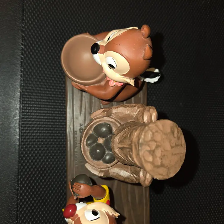 Disney Chip and Dale Hawaii Aulani Figurine