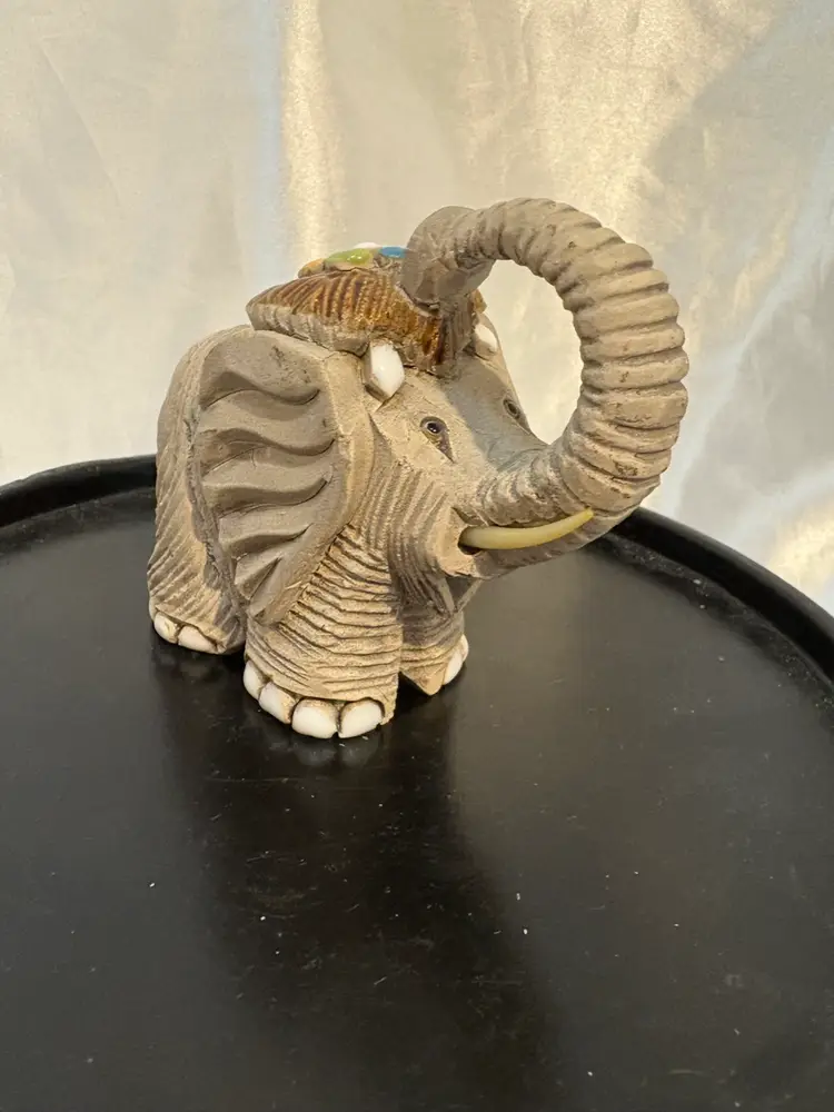 Artesania Rinconada Elephant Figurine Trunk up