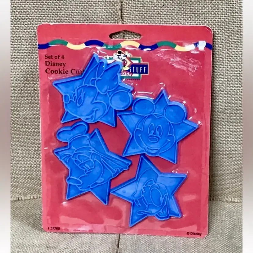 Vintage New Disney Cookie Cutter Set Mickey Mouse Minnie Goofy Donald Duck