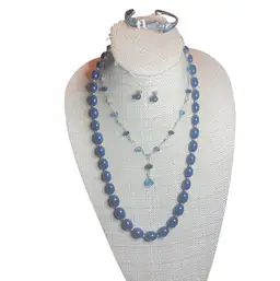 #20 - Blue Monet Lot