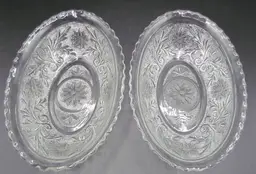 Vintage MCM Scalloped Oval Bowls Anchor Hocking Tiara Sandwich Pattern Glass Set2