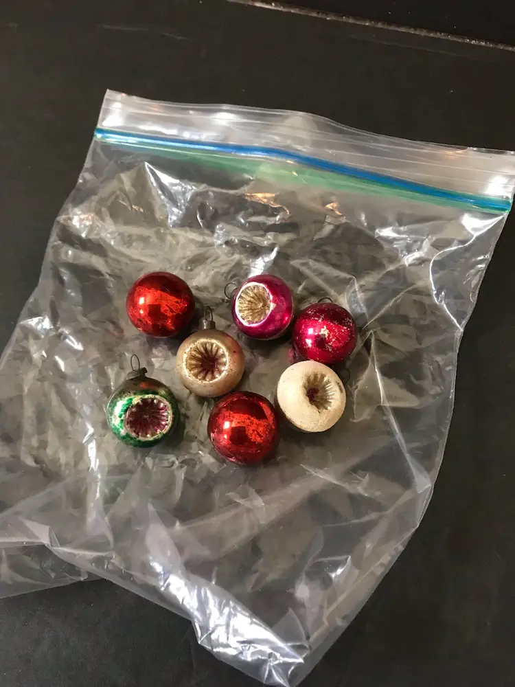 Vtg Mini Glass Indent Reflector & Solid Christmas Tree Ornaments Japan