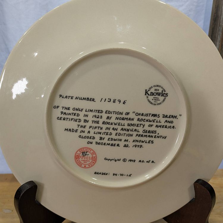 Norman Rockwell Christmas plate 1978 Christmas Dream