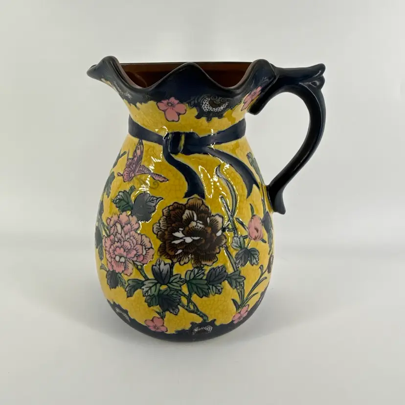 Imperial Peony Collection 8.75" Butterflies Ceramic Formalities Wall Pocket Butterfly