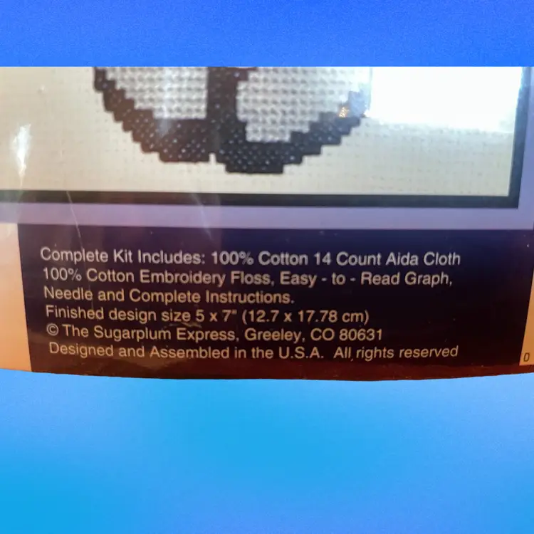 #01 Munchkins Counted Cross Stitch I Love Angels