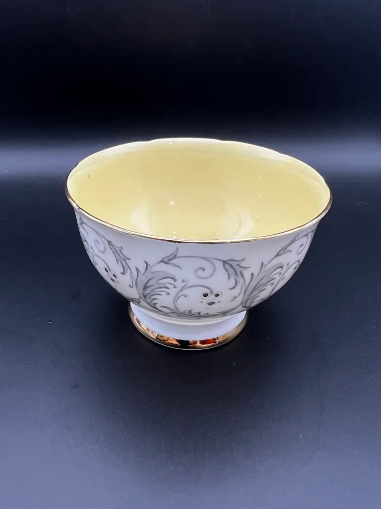 Gladstone "Scroll" Bone China Made In England Cream And Sugar Set