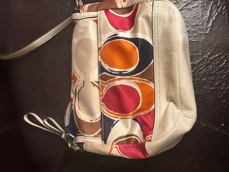 Vintage Y2K Coach Crossbody Purse