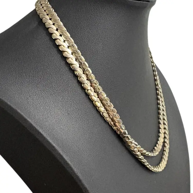 Vintage Coro Pegasus Double Silvertone Chain