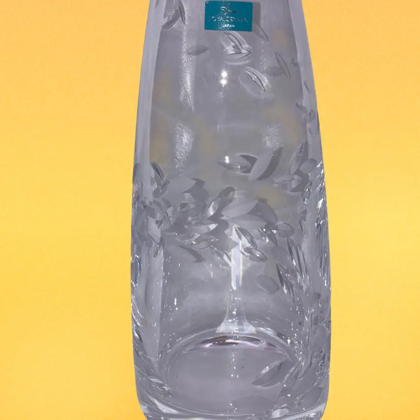 Hoya Crystal Japan Vase! 8” Tall!