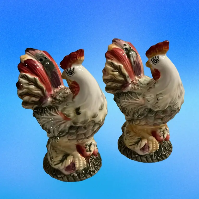 Fancy Chicken Salt & Pepper Shakers