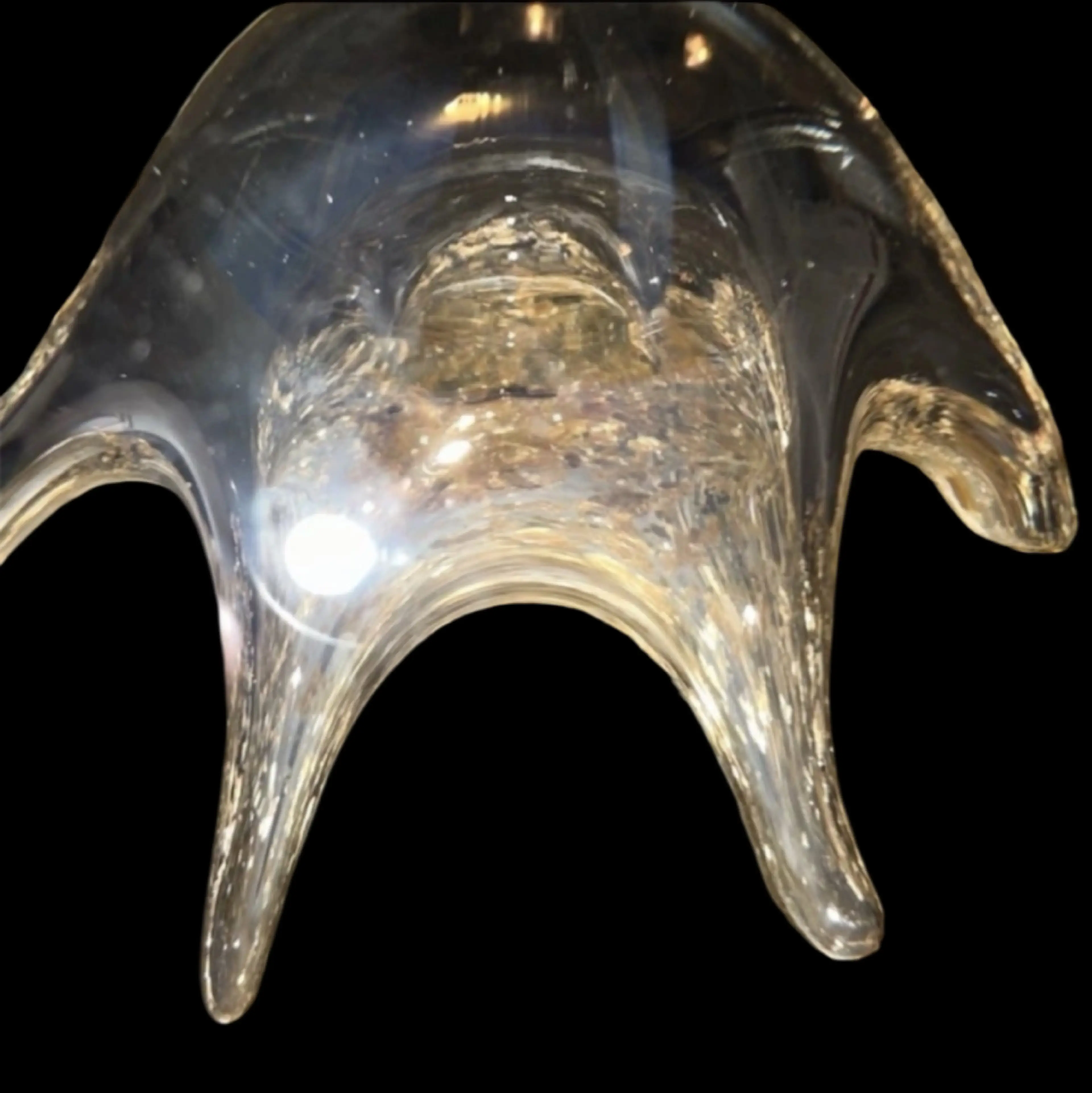 Image 4 of 8