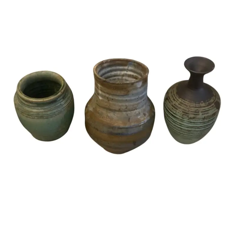Green Theme Pottery Hand Made Planter Vases Size In Description