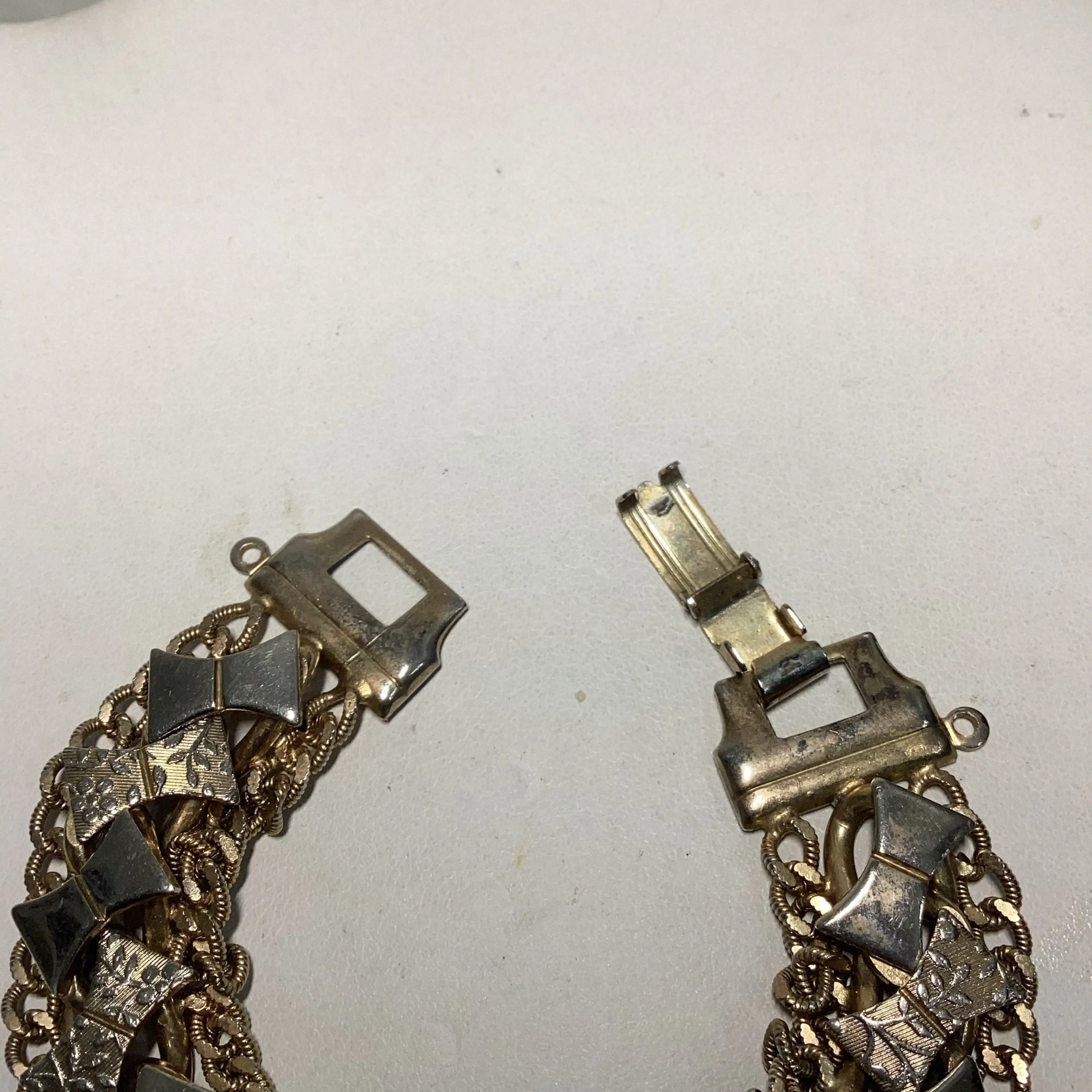 Image 2 of 3