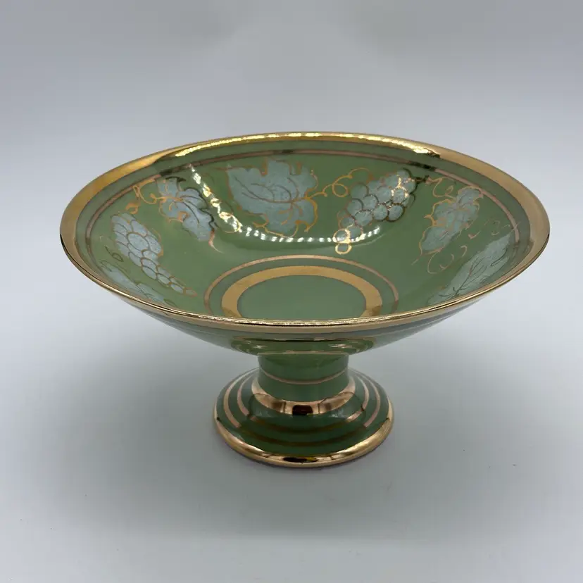 Vee Jackson Grapevine Footed California Pottery 1960s Vintage Centerpiece Bowl