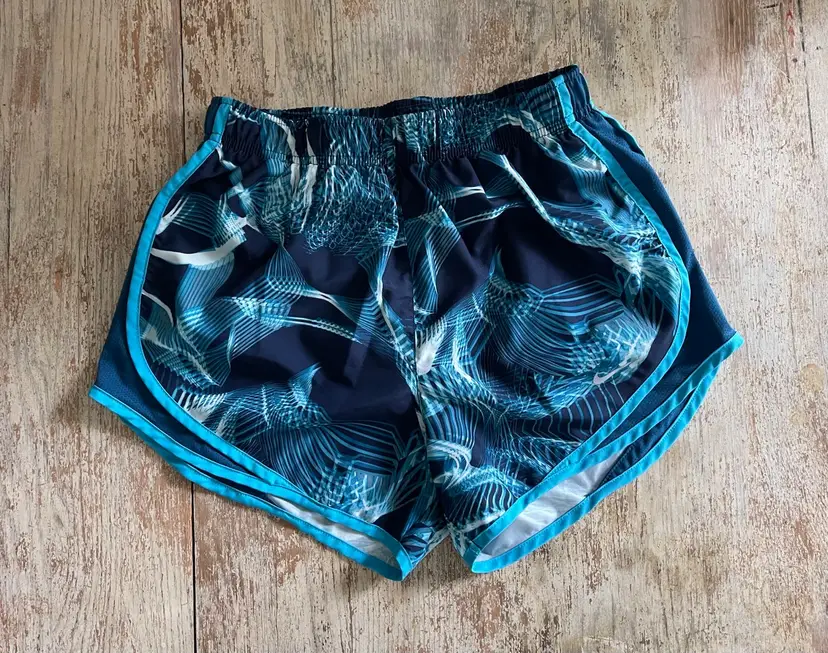 Women’s Nike Dri-Fit Tempo Running Shorts Navy Ocean Blue Pattern Size Small EUC Sporty Teal