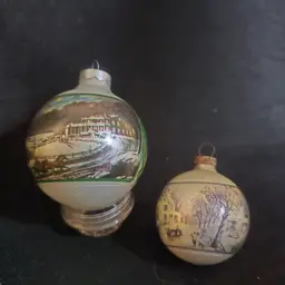 Currier & Ives Glass Ornaments – Set of 2 – Hallmark 1984 & Homestead Winter