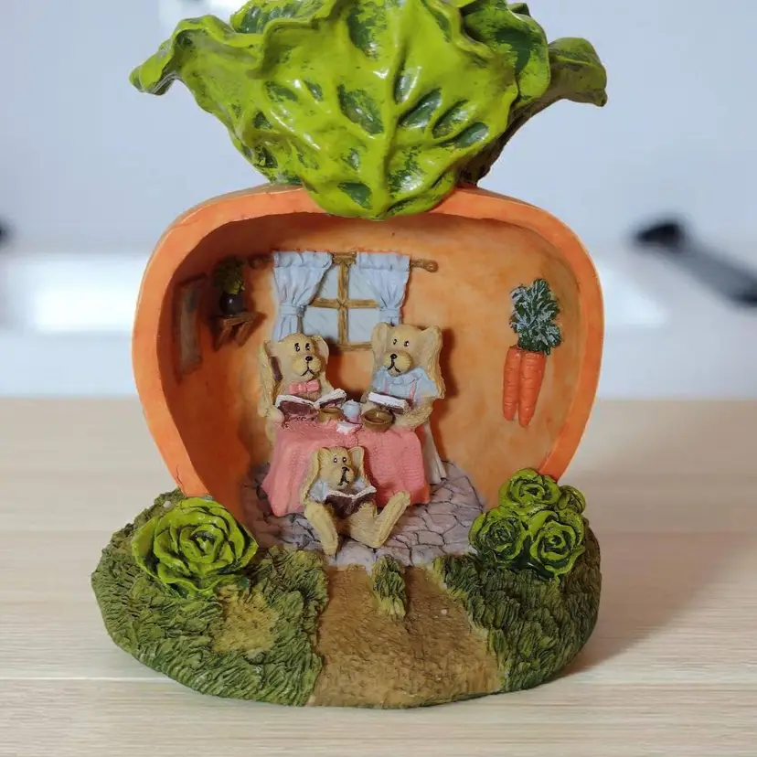 CBK Rabbit Carrot House Figurine Vintage Kitsch with Box Spring Easter Woodland