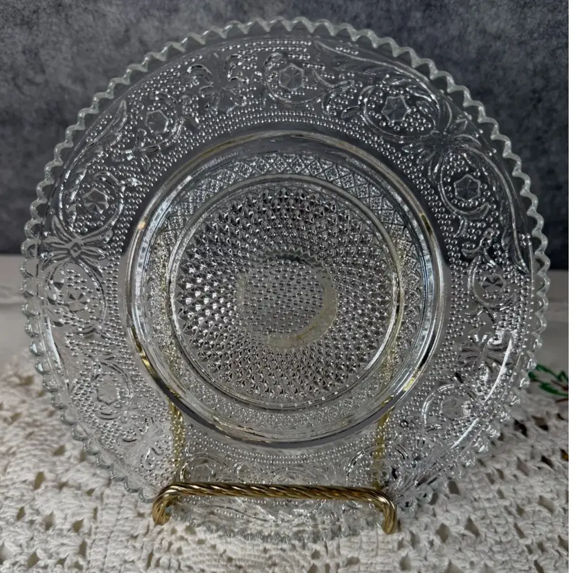 ✨ Vintage KIG Malaysia “Fleur De Lis” Bread & Butter Plate