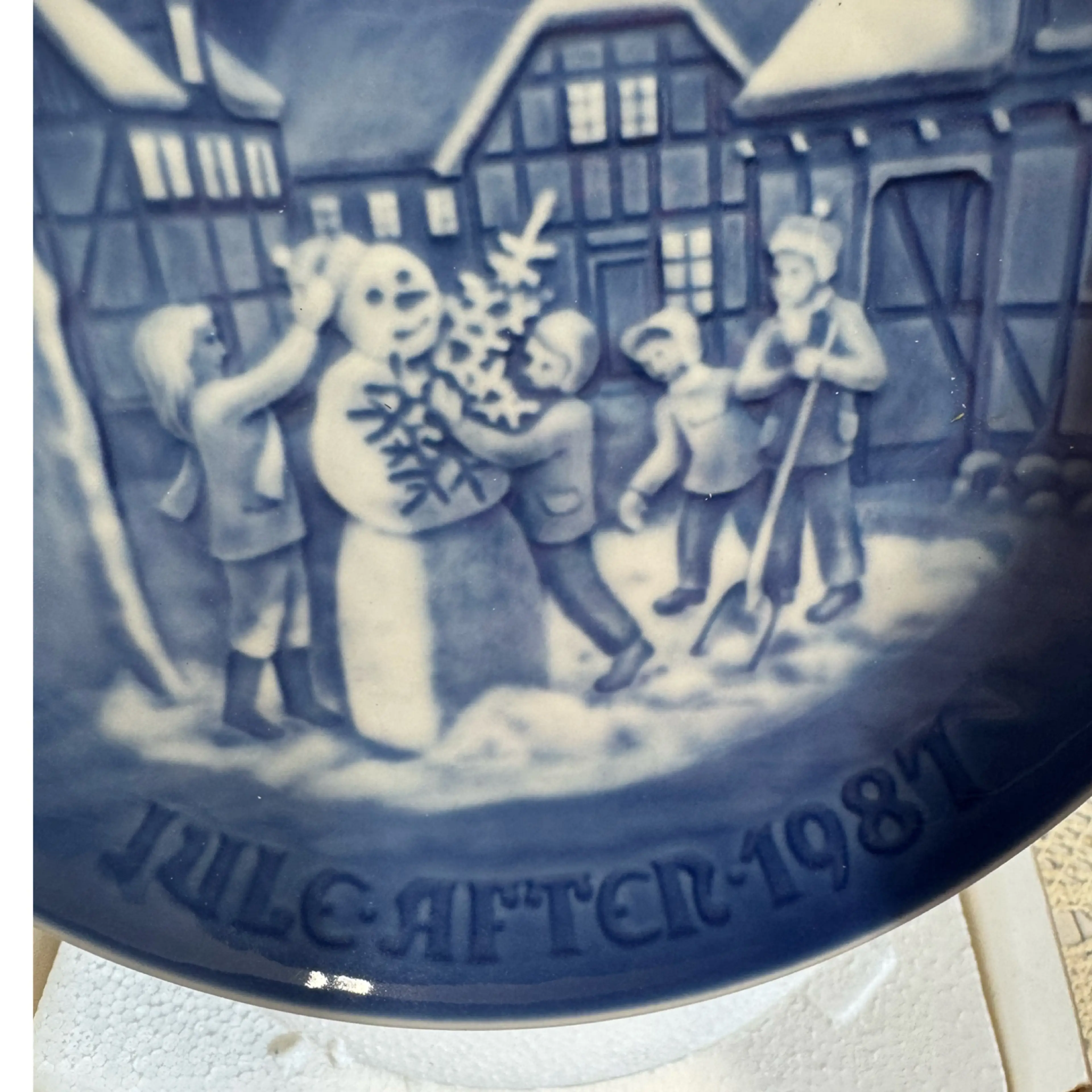 Image 3 of 5